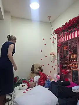 Snapshot of NaomiShimizu chatting on 23, 2, 2026 NaomiShimizu online show from 23, 2, 2026