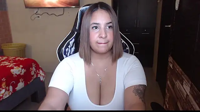 KathyHardcore69 online show from 18, 4, 2026