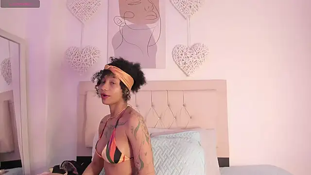 daiana curly online show from 27, 2, 2025