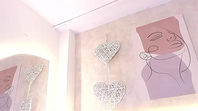 daiana curly online show from 3, 10, 2025