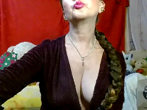 hottieperla online show from 25, 5, 2026