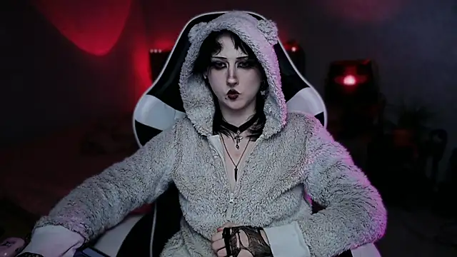 Rory Pink online show from 15, 4, 2026