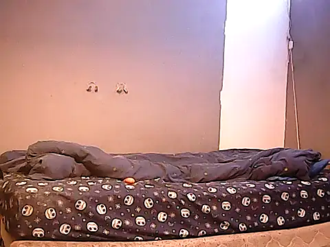 twinkerbell344 online show from 5, 1, 2026