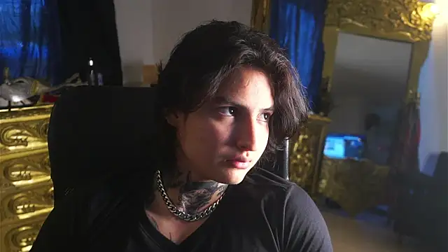 dantecoppolaa  online show from 23, 1, 2025