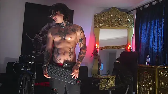 dantecoppolaa  online show from 22, 3, 2025