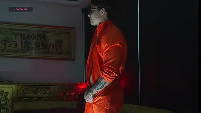 dantecoppolaa  online show from 30, 10, 2025