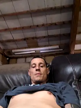 Snapshot of KeithLowry chatting on 16, 12, 2025 KeithLowry online show from 16, 12, 2025