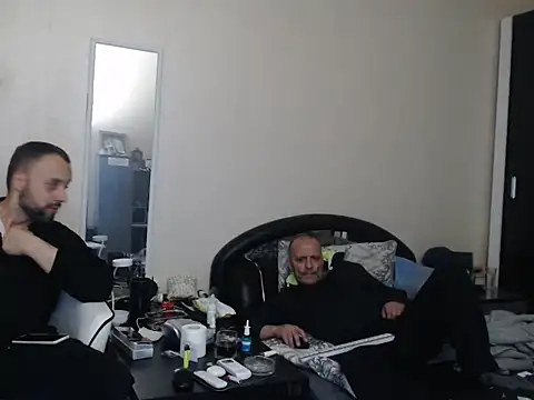 Terizizz online show from 12, 4, 2026