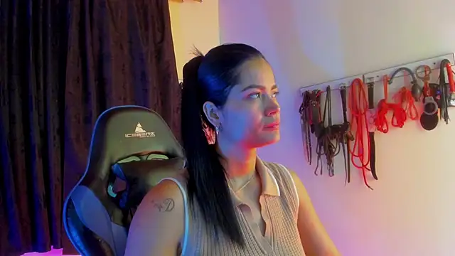 scarlet-kennedy98 online show from 7, 10, 2025