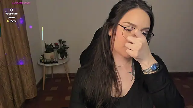 Snapshot of anaveleeez chatting on 6, 3, 2025 anaveleeez online show from 6, 3, 2025