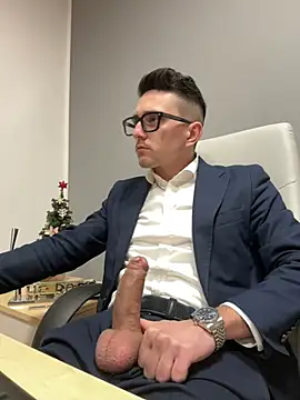 Snapshot of masterboss_ chatting on 23, 12, 2024 masterboss  online show from 23, 12, 2024