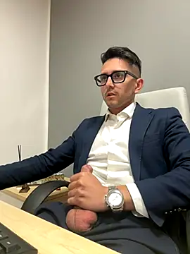 Snapshot of masterboss_ chatting on 31, 10, 2025 masterboss online show from 31, 10, 2025