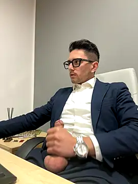 Snapshot of masterboss_ chatting on 24, 11, 2025 masterboss online show from 24, 11, 2025