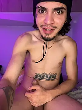 Snapshot of aangie__uwu chatting on 18, 2, 2025 aangie  uwu online show from 18, 2, 2025