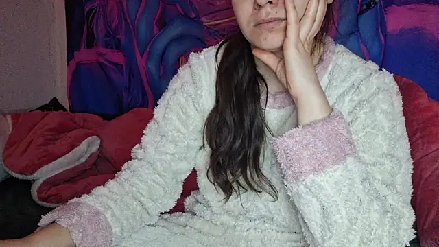 Cyndee Winter online show from 4, 2, 2025