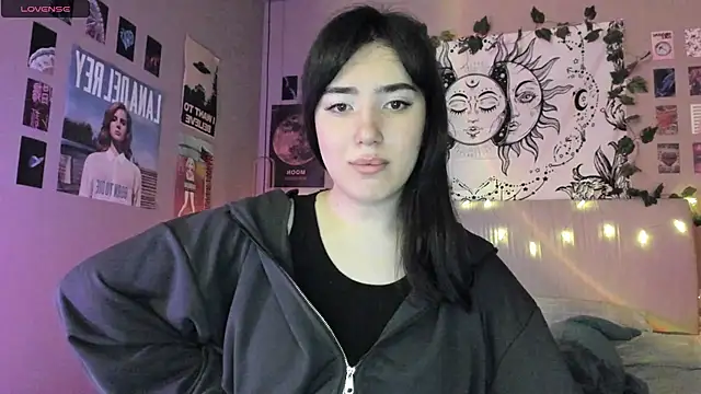 Snapshot of Anisawithlove chatting on 1, 1, 2025 Anisawithlove online show from 1, 1, 2025