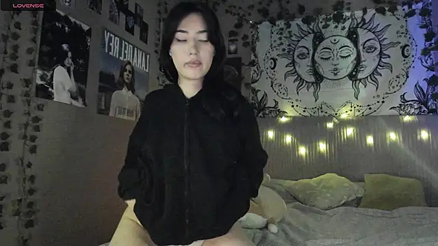 Snapshot of Anisawithlove chatting on 16, 2, 2025 Anisawithlove online show from 16, 2, 2025