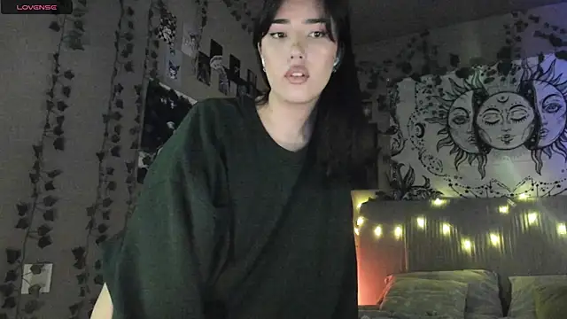 Snapshot of Anisawithlove chatting on 18, 2, 2025 Anisawithlove online show from 18, 2, 2025