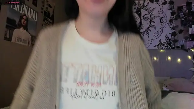 Snapshot of Anisawithlove chatting on 15, 3, 2025 Anisawithlove online show from 15, 3, 2025