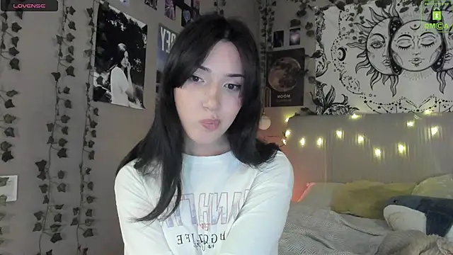 Snapshot of Anisawithlove chatting on 21, 3, 2025 Anisawithlove online show from 21, 3, 2025