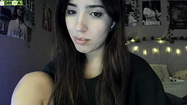 Snapshot of Anisawithlove chatting on 21, 11, 2025 Anisawithlove online show from 21, 11, 2025