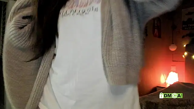 Snapshot of Anisawithlove chatting on 23, 12, 2025 Anisawithlove online show from 23, 12, 2025