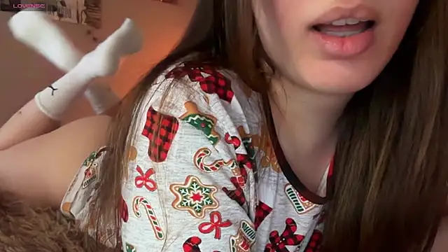 Snapshot of Anisawithlove chatting on 7, 2, 2026 Anisawithlove online show from 7, 2, 2026