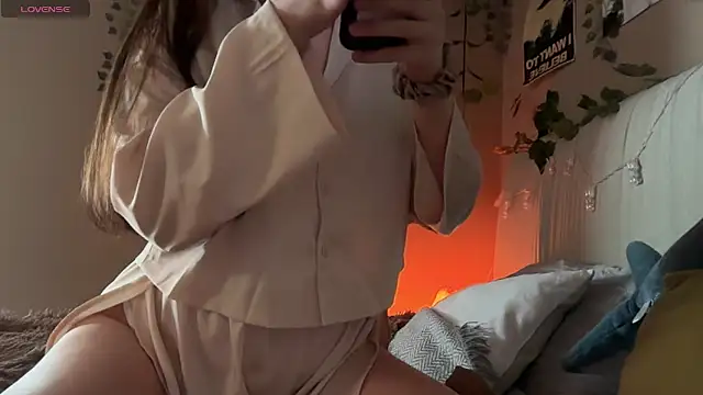 Snapshot of Anisawithlove chatting on 25, 2, 2026 Anisawithlove online show from 25, 2, 2026