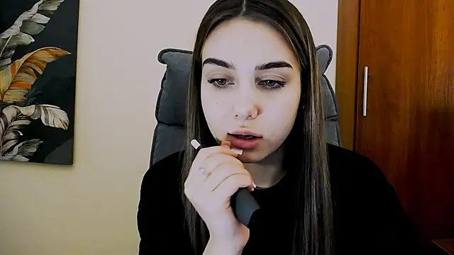 Snapshot of Lili_magic chatting on 13, 3, 2025 Lili magic online show from 13, 3, 2025