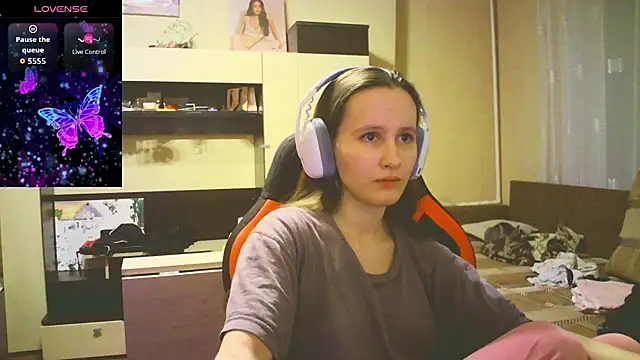 Snapshot of babywaifu chatting on 27, 9, 2025 babywaifu online show from 27, 9, 2025