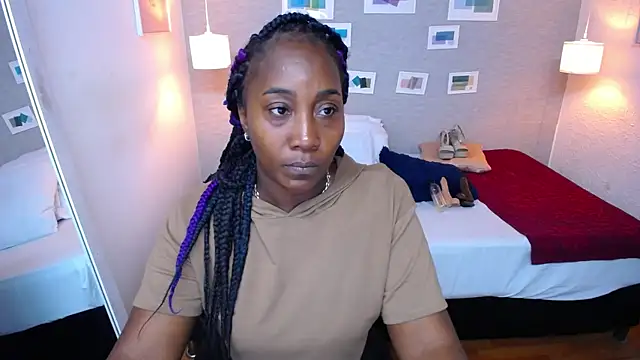 kiara evanss online show from 3, 3, 2025