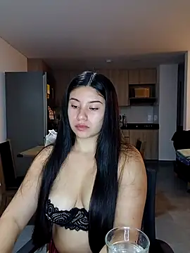 tara20  online show from 4, 10, 2025