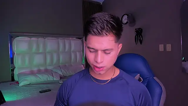 Snapshot of Niicky1_ chatting on 16, 9, 2025 Niicky1 online show from 16, 9, 2025