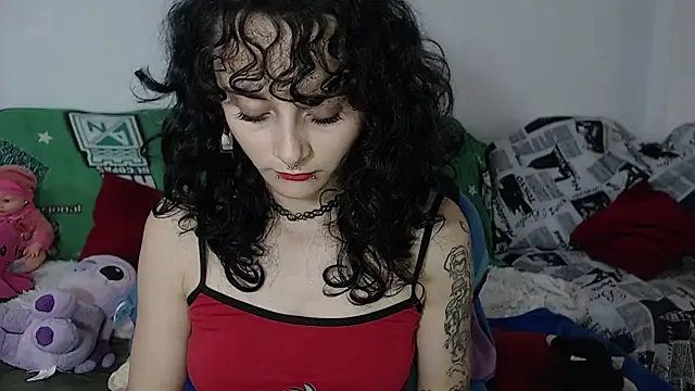 Snapshot of kitty22_ chatting on 23, 12, 2024 kitty22 online show from 23, 12, 2024