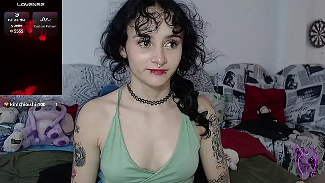 Snapshot of kitty22_ chatting on 29, 1, 2025 kitty22 online show from 29, 1, 2025