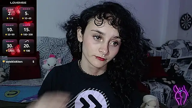 Snapshot of kitty22_ chatting on 4, 2, 2025 kitty22 online show from 4, 2, 2025