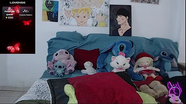 Snapshot of kitty22_ chatting on 8, 10, 2025 kitty22 online show from 8, 10, 2025