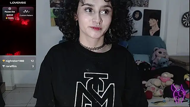 Snapshot of kitty22_ chatting on 20, 11, 2025 kitty22 online show from 20, 11, 2025