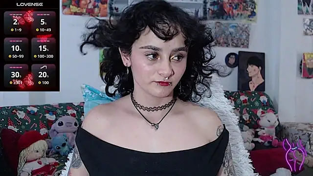 Snapshot of kitty22_ chatting on 18, 12, 2025 kitty22 online show from 18, 12, 2025