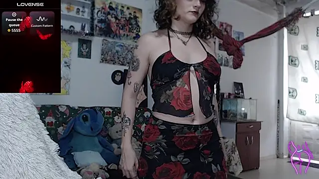 kitty22  online show from 21, 12, 2025