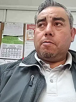 Manolete007x online show from 2, 12, 2025