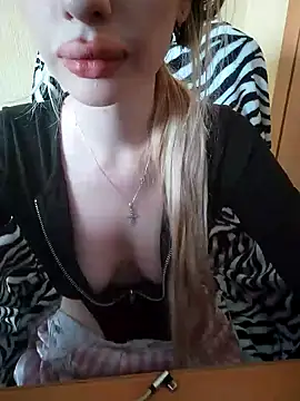 Elza kom online show from 14, 3, 2025