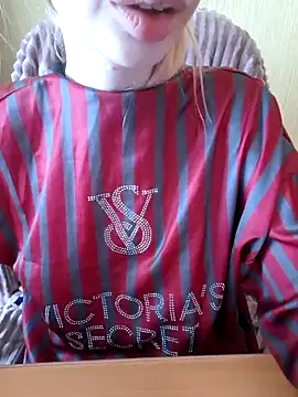 Elza kom online show from 15, 12, 2025