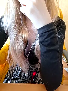 Elza kom online show from 19, 3, 2026