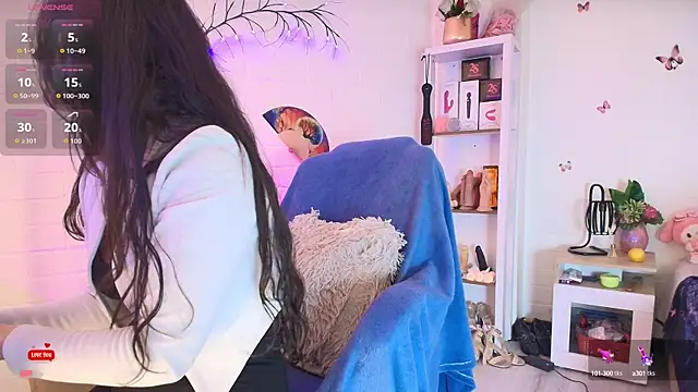 Rapunzeell  online show from 24, 9, 2025