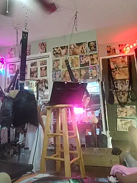 luvs2cumm69 online show from 9, 2, 2025