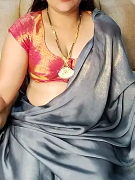 Snapshot of Traditional_Housewife_ chatting on 18, 2, 2025 Traditional Housewife  online show from 18, 2, 2025