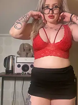 Snapshot of QueenOfFknBj chatting on 9, 3, 2025 QueenOfFknBj online show from 9, 3, 2025