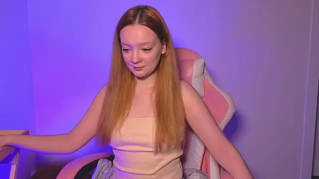 Radiants two online show from 4, 10, 2025