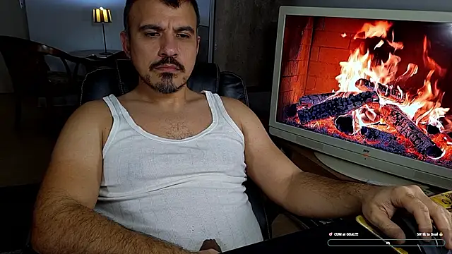 Snapshot of officeman7 chatting on 2, 2, 2026 officeman7 online show from 2, 2, 2026